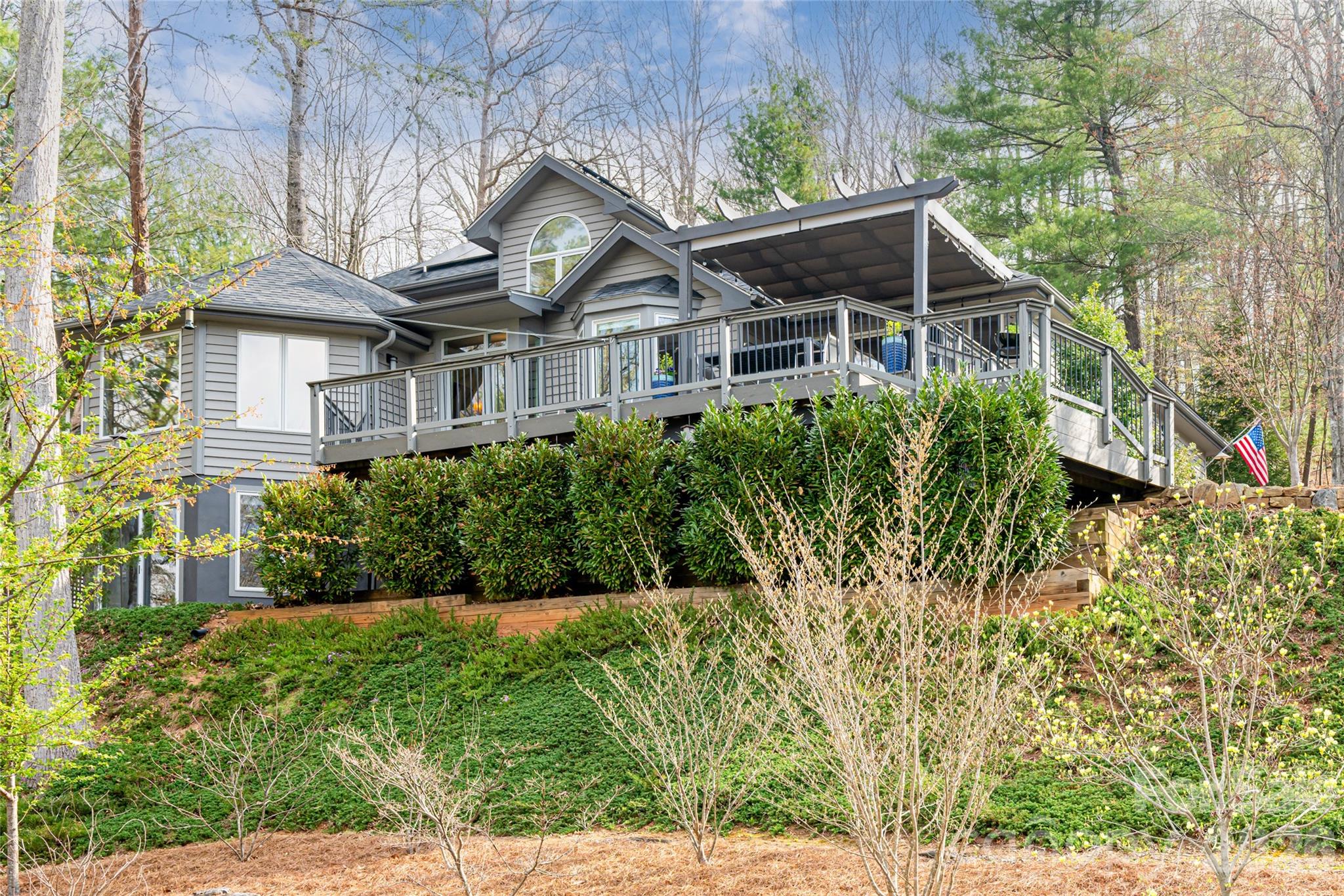 168 Skyview Circle, Asheville, NC. property listing photo