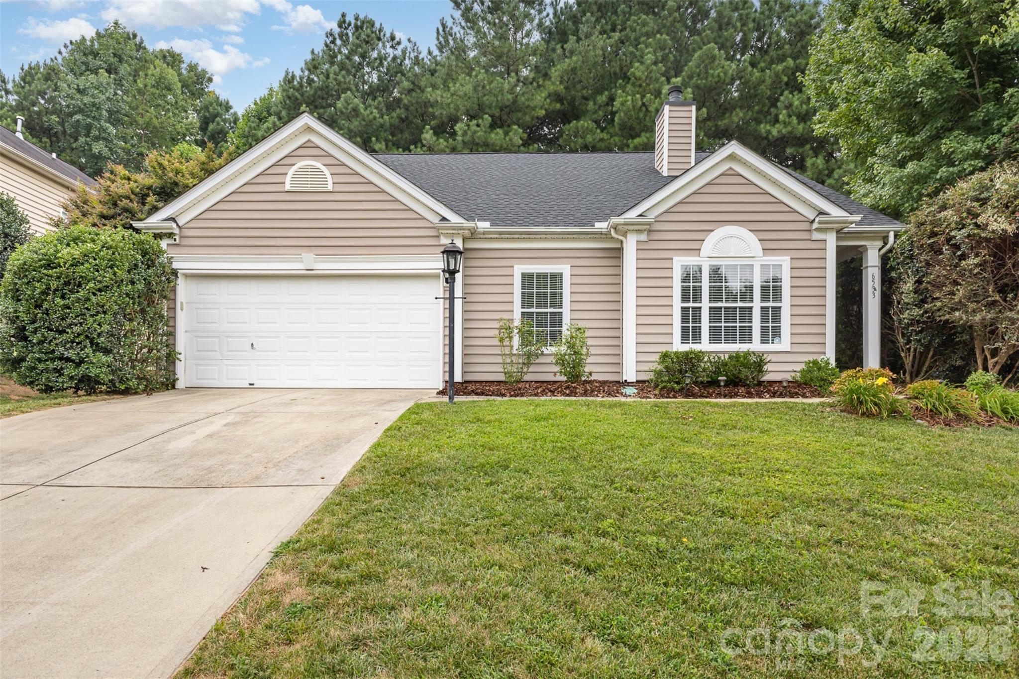 6533 Falls Lake Drive, Charlotte, NC. property listing photo