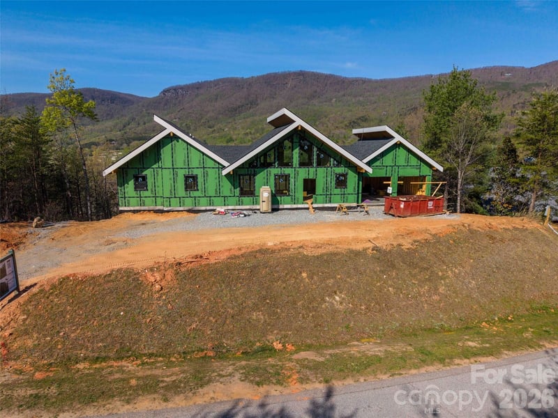 788 E Deep Gap Farm Road, Mill Spring, NC - 4 beds, 4.5 baths, 3,224 sqft - $3,224,000