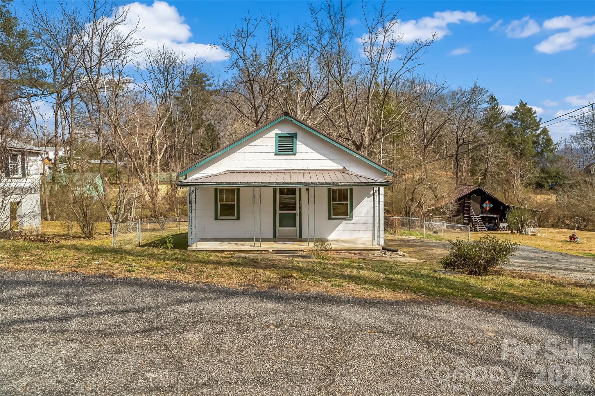 102 Rhododendron Drive, Brevard, NC. property listing photo