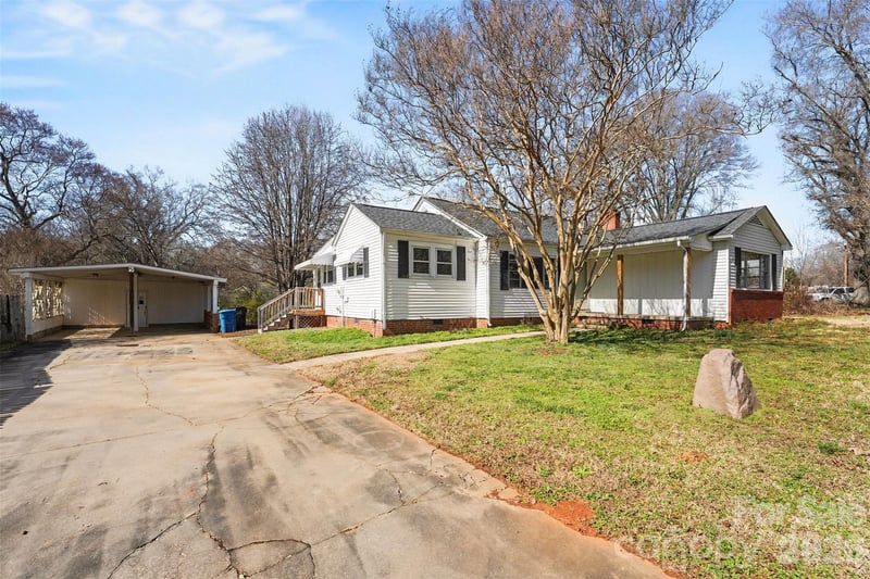 1440 Majolica Road, Salisbury, NC - 4 beds, 1 bath, 1,466 sqft - $229,900