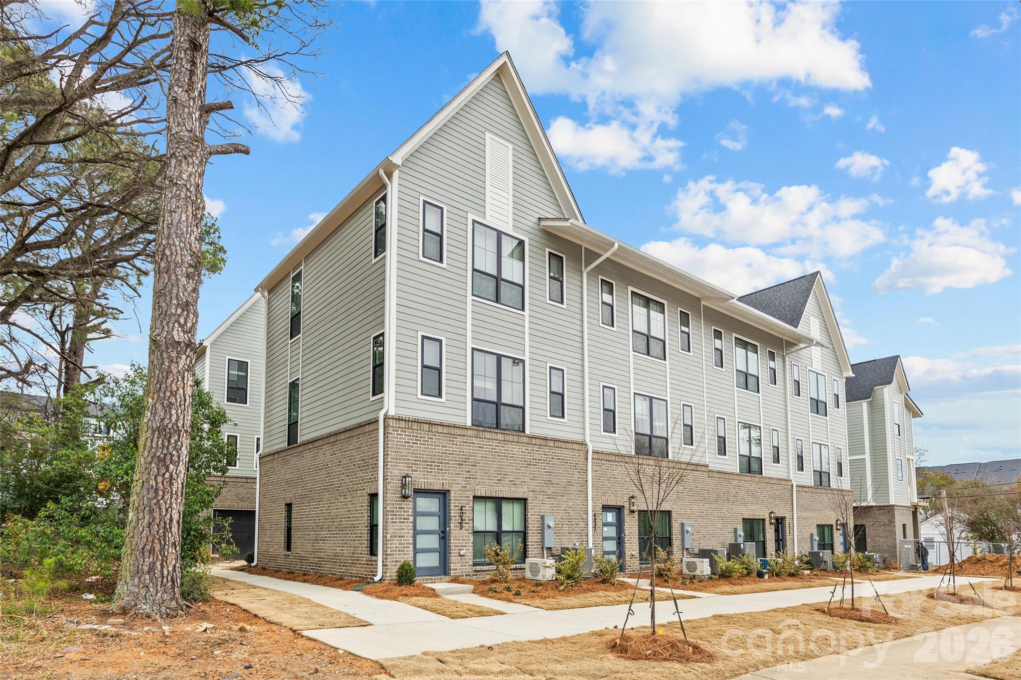 4041 Tryon, Charlotte, NC. property listing photo