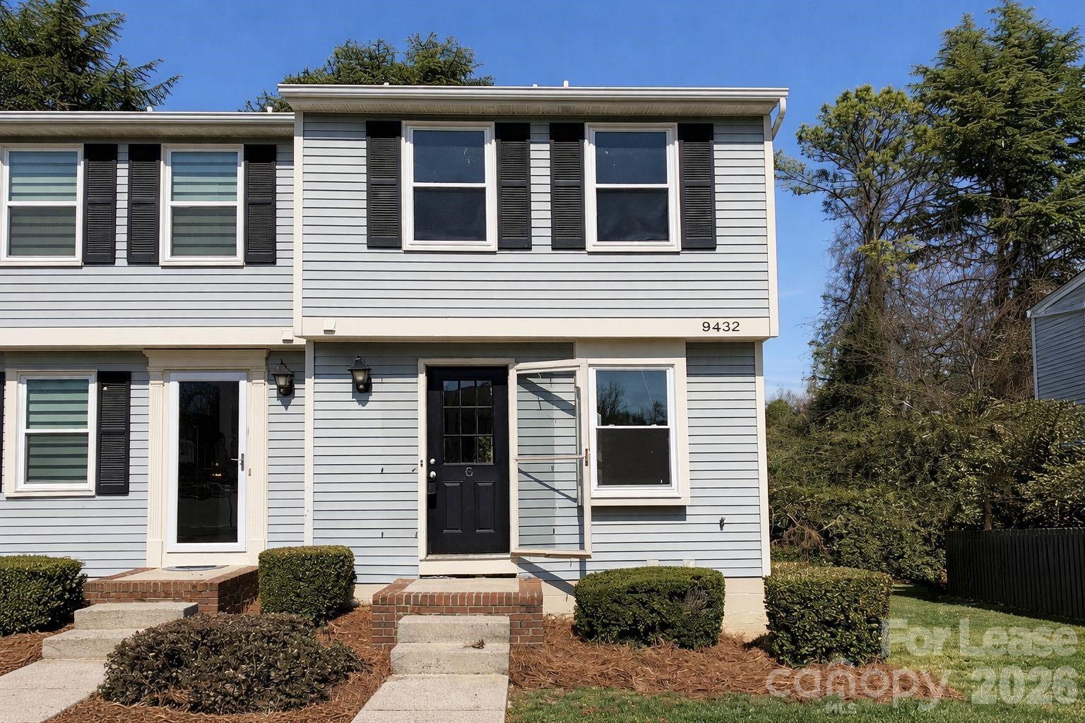 9432 Lexington Circle G, Charlotte, NC. property listing photo
