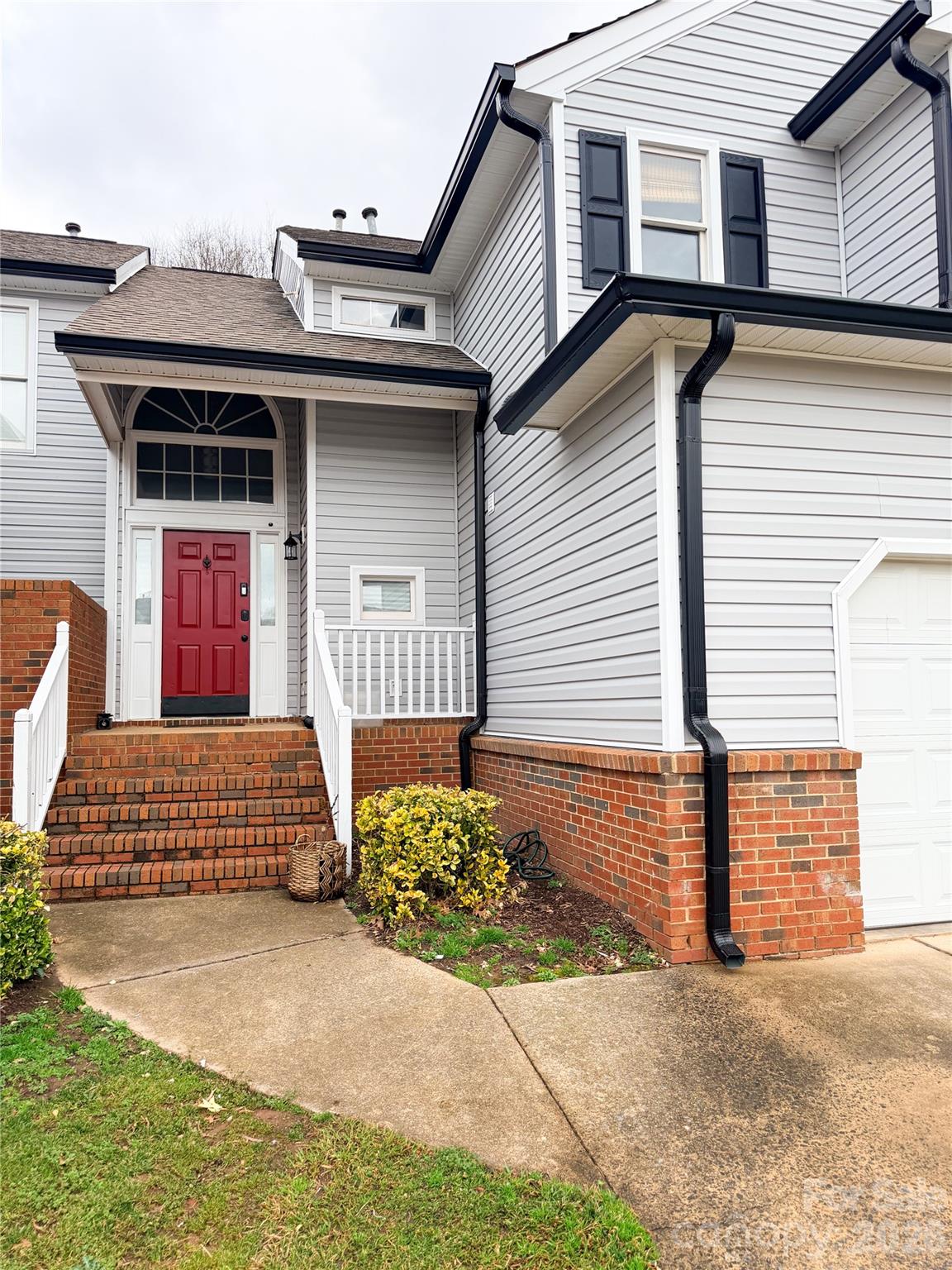 8729 Fox Chase Lane, Charlotte, NC. property listing photo