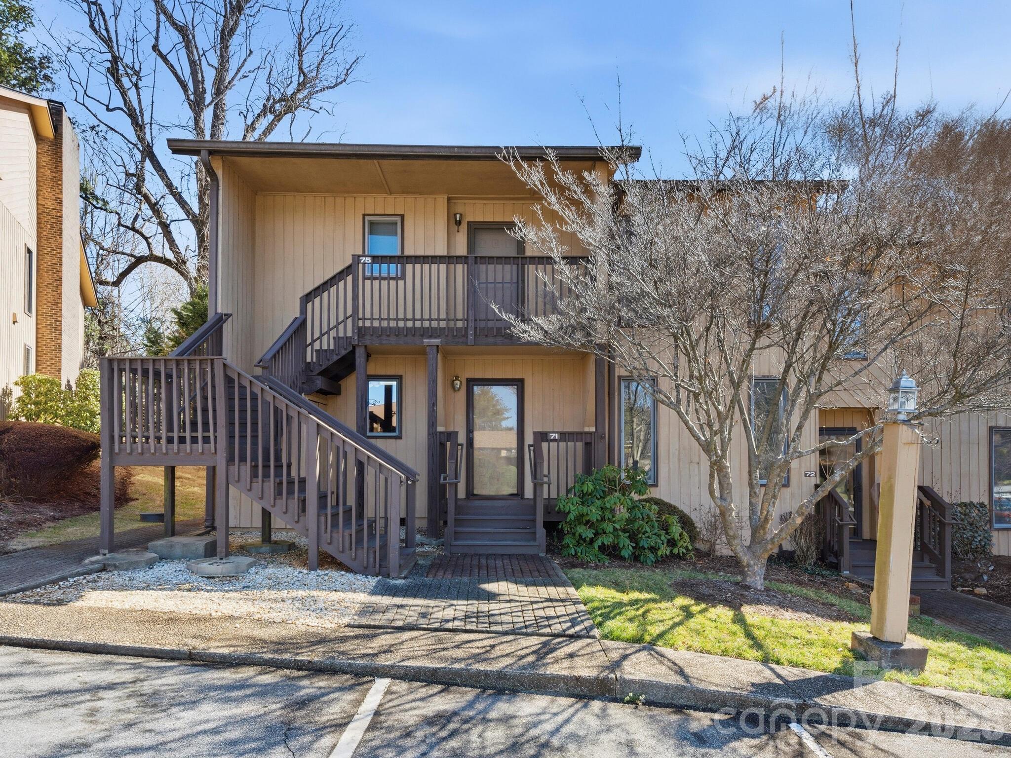 71 Pebble Creek Drive, Asheville, NC. property listing photo