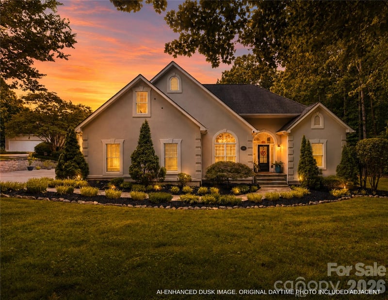 105 Ridge Top Road, Mooresville, NC - 3 beds, 3.5 baths, 2,287 sqft - $1,195,000