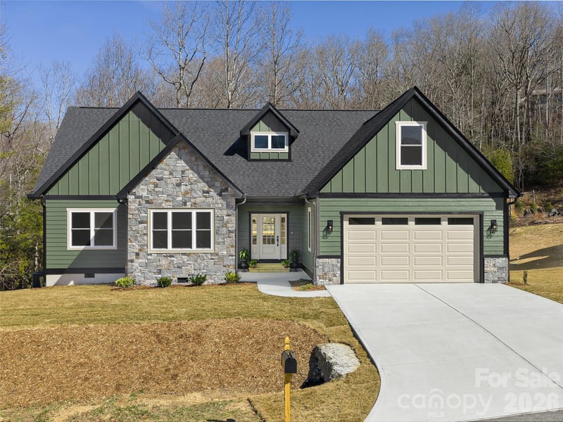 399 Crystal Heights Drive, Hendersonville, NC - 3 beds, 2 baths, 2,012 sqft - $650,000