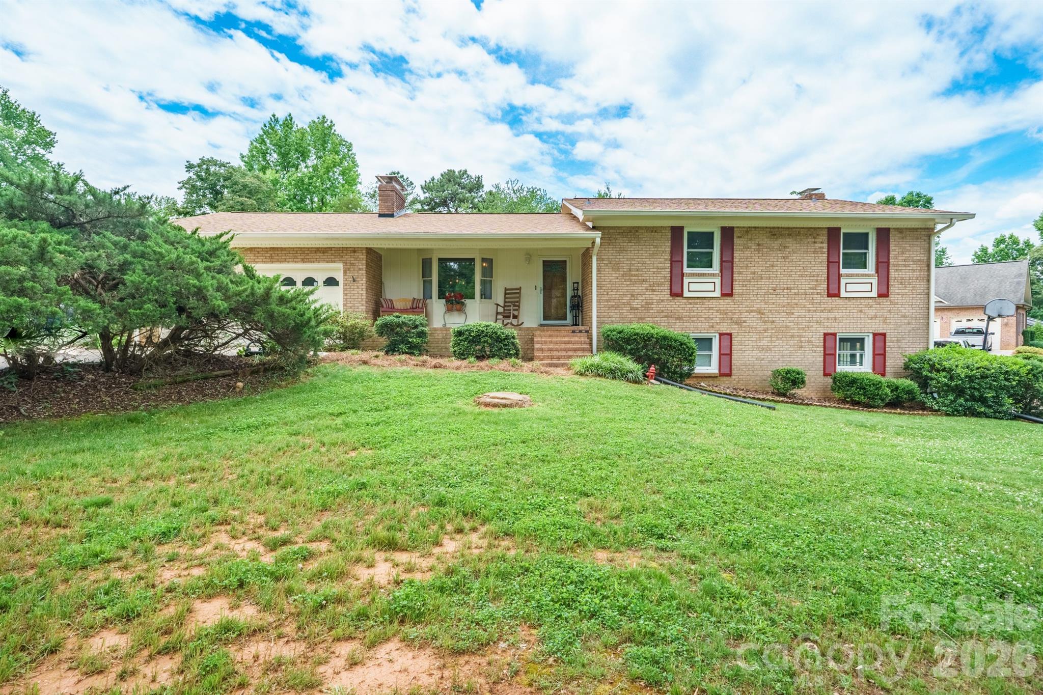 201 Wellington, Lincolnton, NC — property listing photo