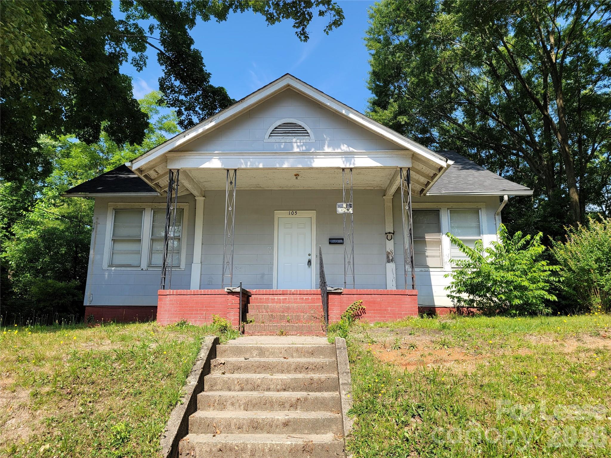 105 N Liberty Street, Gastonia, NC. property listing photo