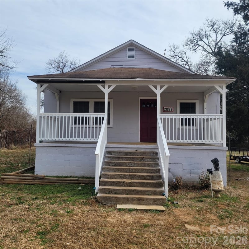 2089 Gastonia Highway, Lincolnton, NC - 3 beds, 1 bath, 1,098 sqft - $240,000