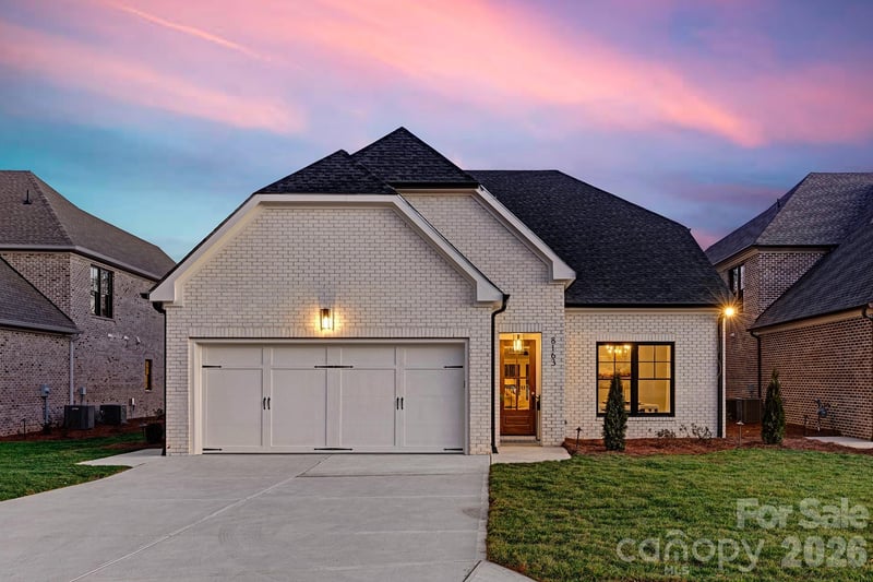 8163 Fairview Road, Charlotte, NC - 4 beds, 4 baths, 4,106 sqft - $1,740,000