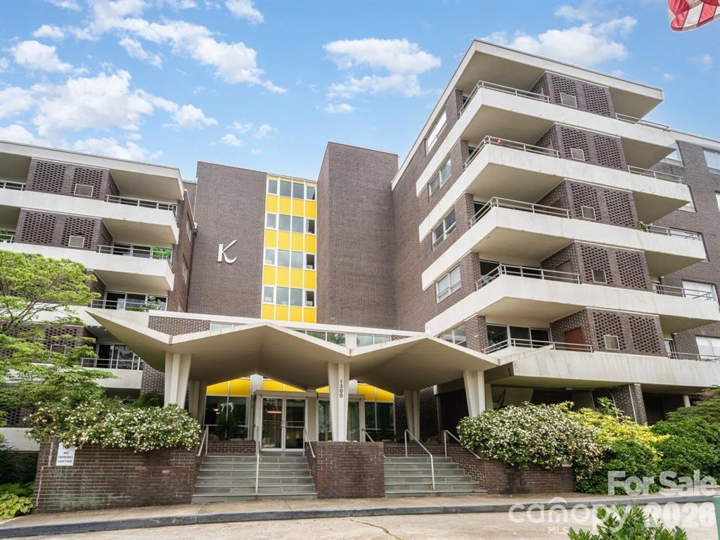 1300 Reece Road Apt 520, Charlotte, NC. property listing photo
