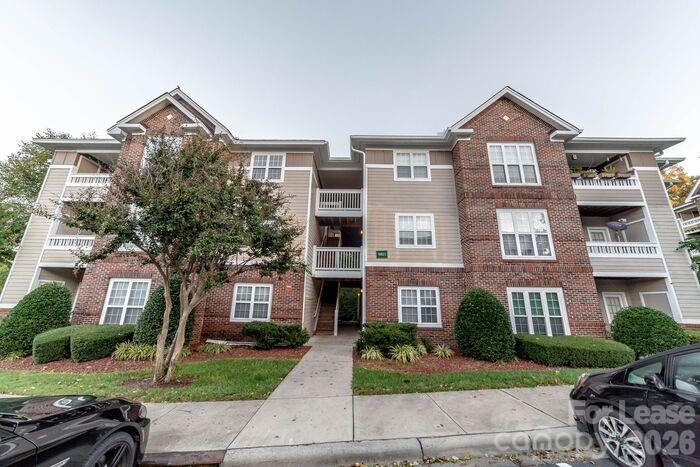 9811 Campus Walk Lane L, Charlotte, NC. property listing photo