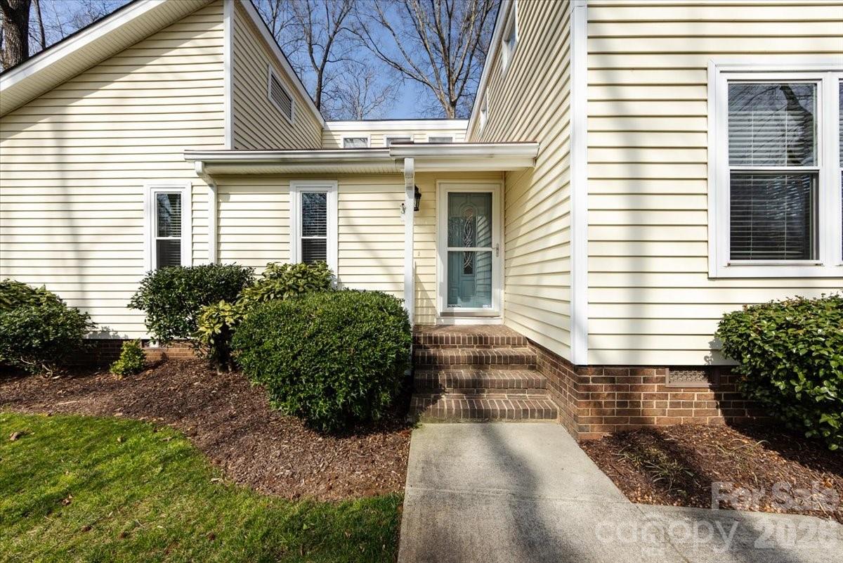 6132 Patrick Place, Charlotte, NC. property listing photo