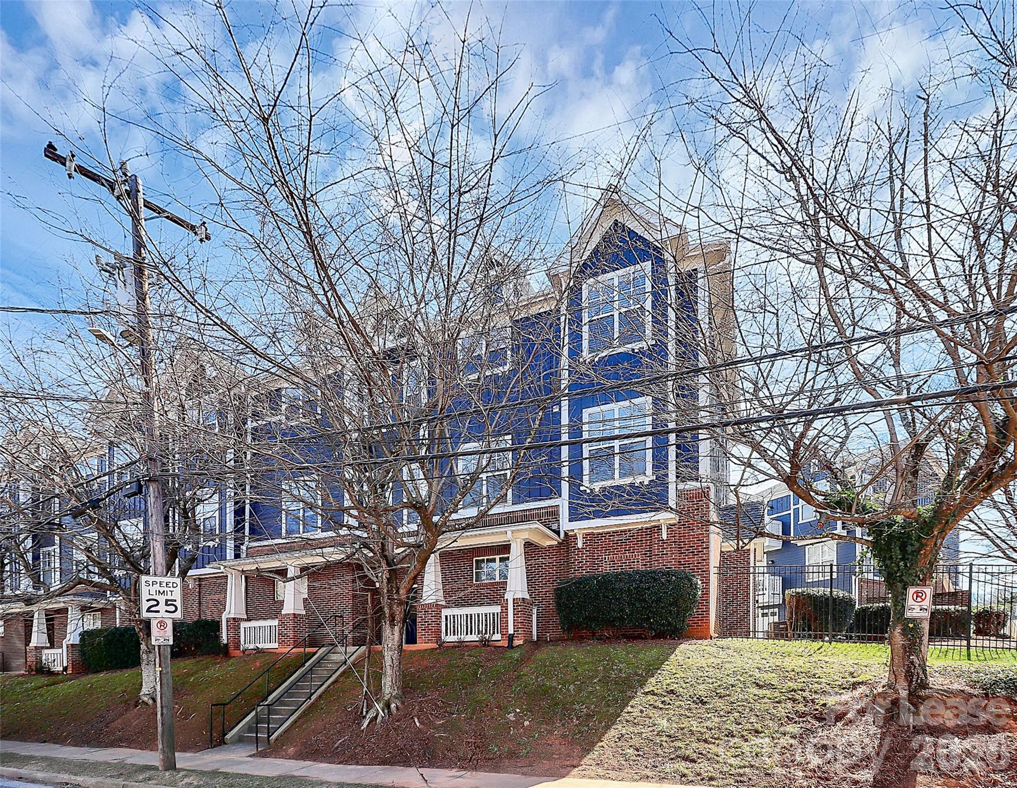 1654 Walnut View Drive, Charlotte, NC. property listing photo