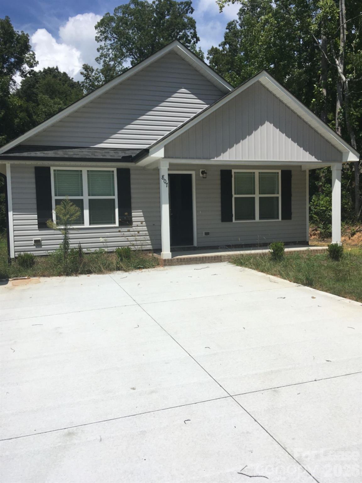 807 New Castle, Albemarle, NC. property listing photo