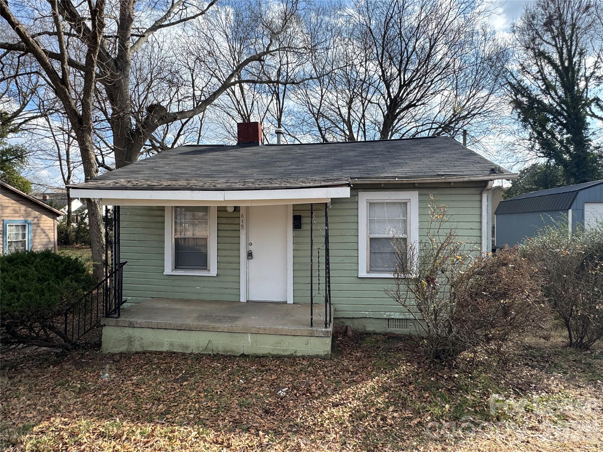 615 W Davidson Avenue, Gastonia, NC. property listing photo
