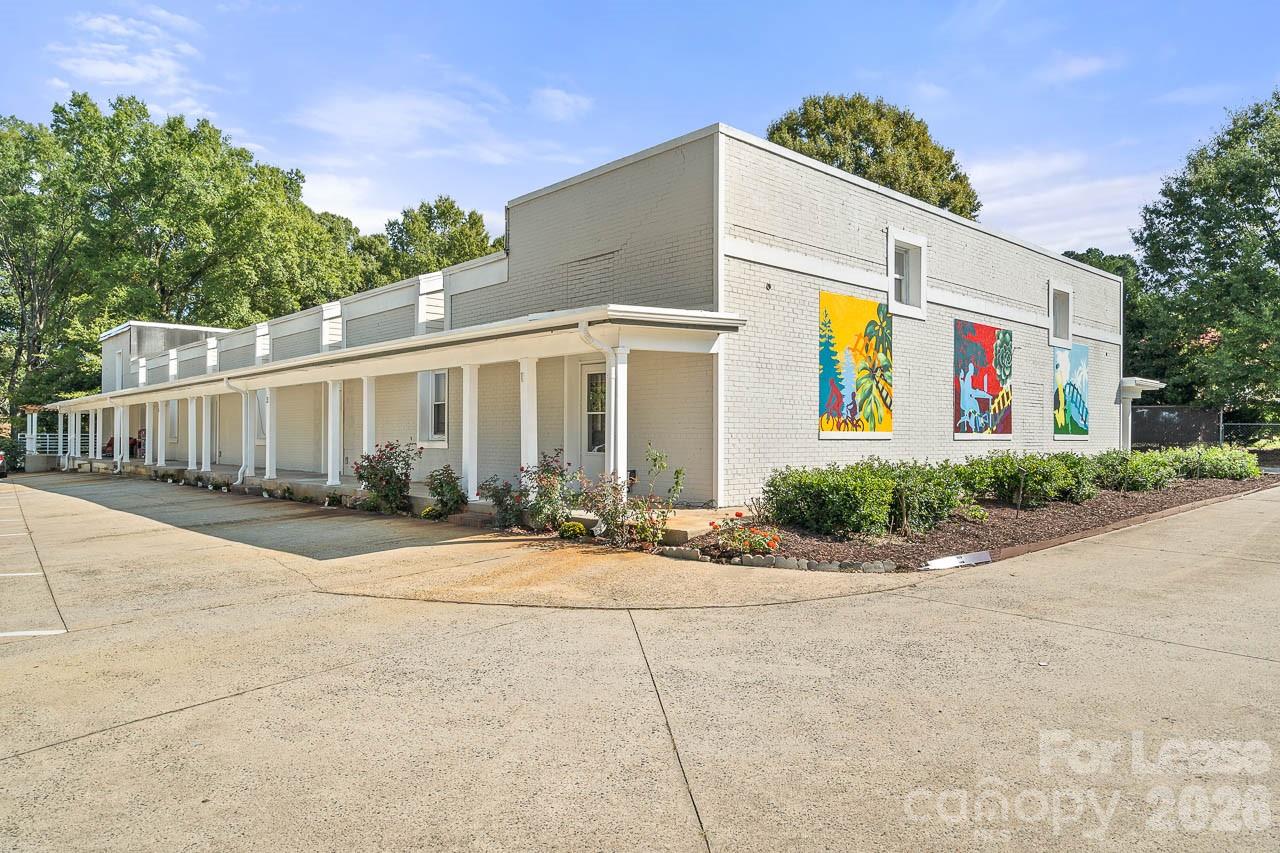 604 E Iredell Avenue Apt 5, Mooresville, NC. property listing photo
