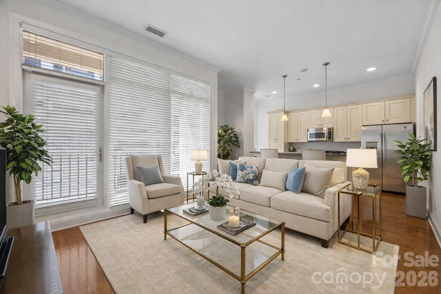 230 S Tryon Street Apt 908, Charlotte, NC. property listing photo
