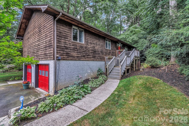 603 Rose Hill Road, Asheville, NC - 3 beds, 2 baths, 1,952 sqft - $464,500