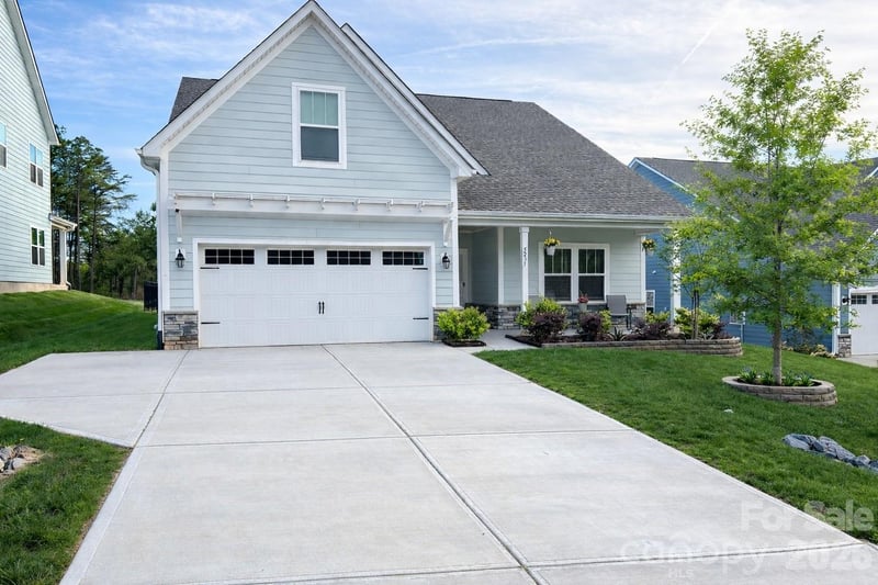 5235 Admirals Landing, Lancaster, SC - 4 beds, 3 baths, 3,084 sqft - $425,000