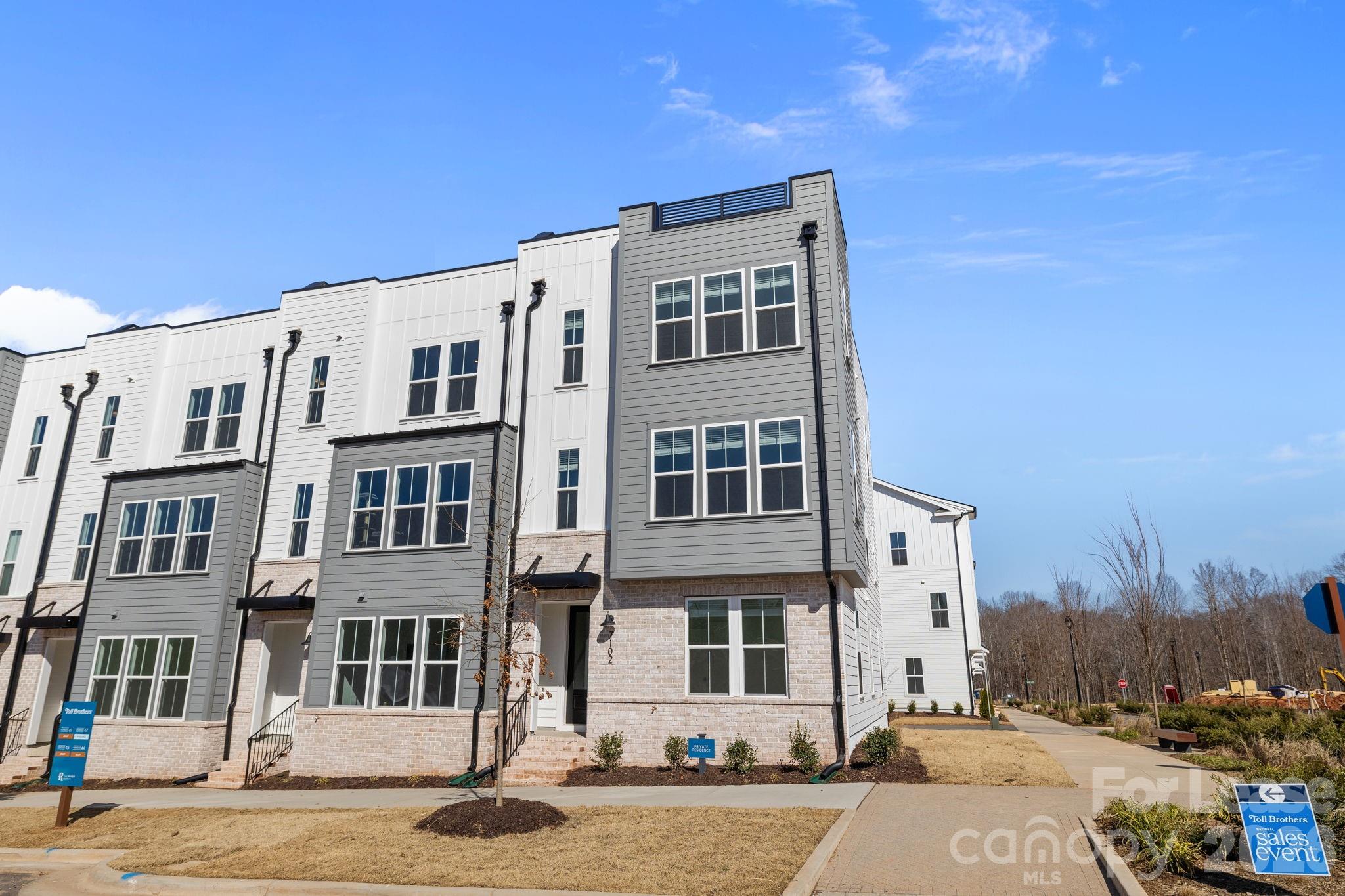 7102 Westrow Avenue, Charlotte, NC. property listing photo