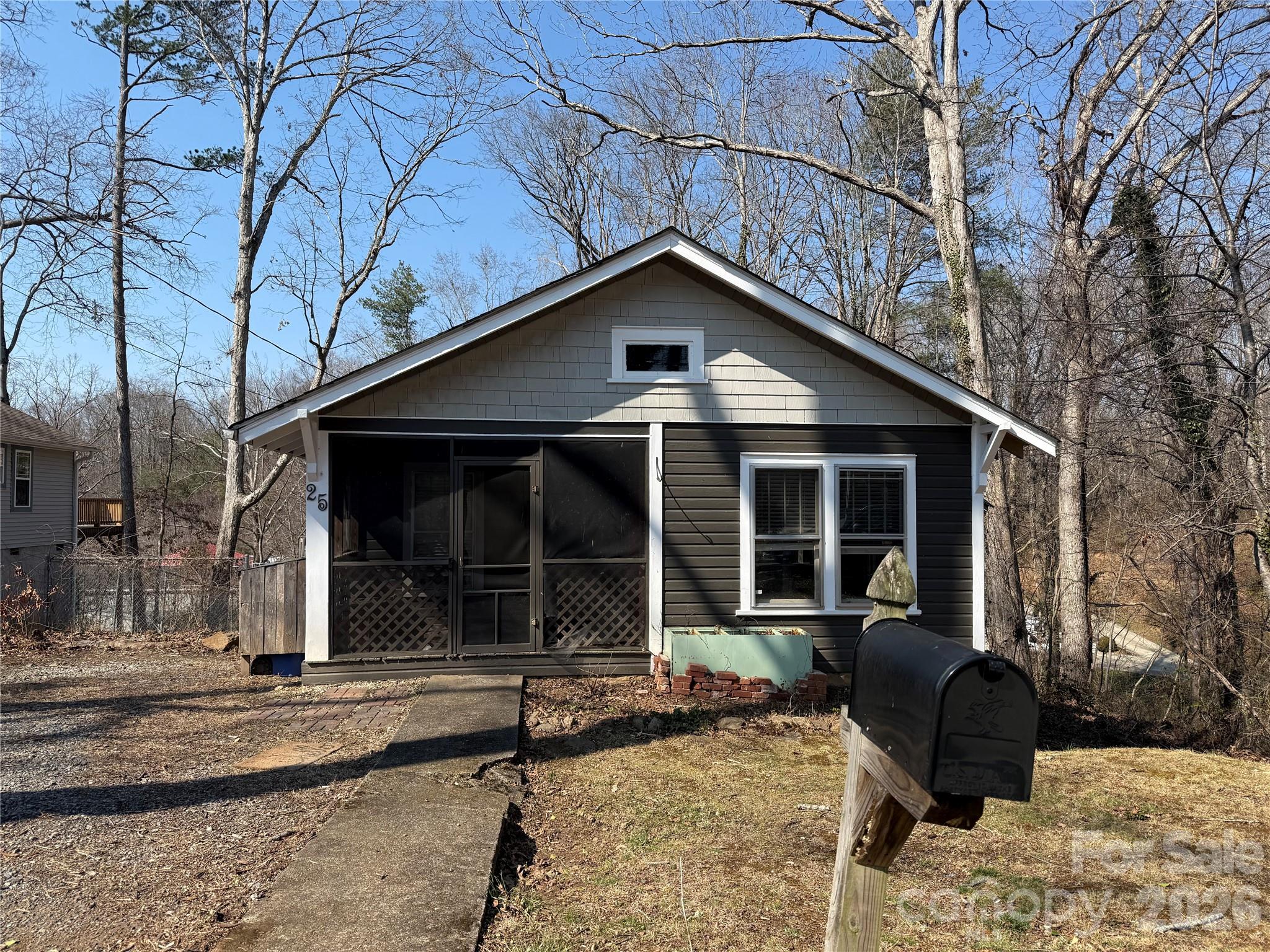 25 Craig Circle, Asheville, NC. property listing photo