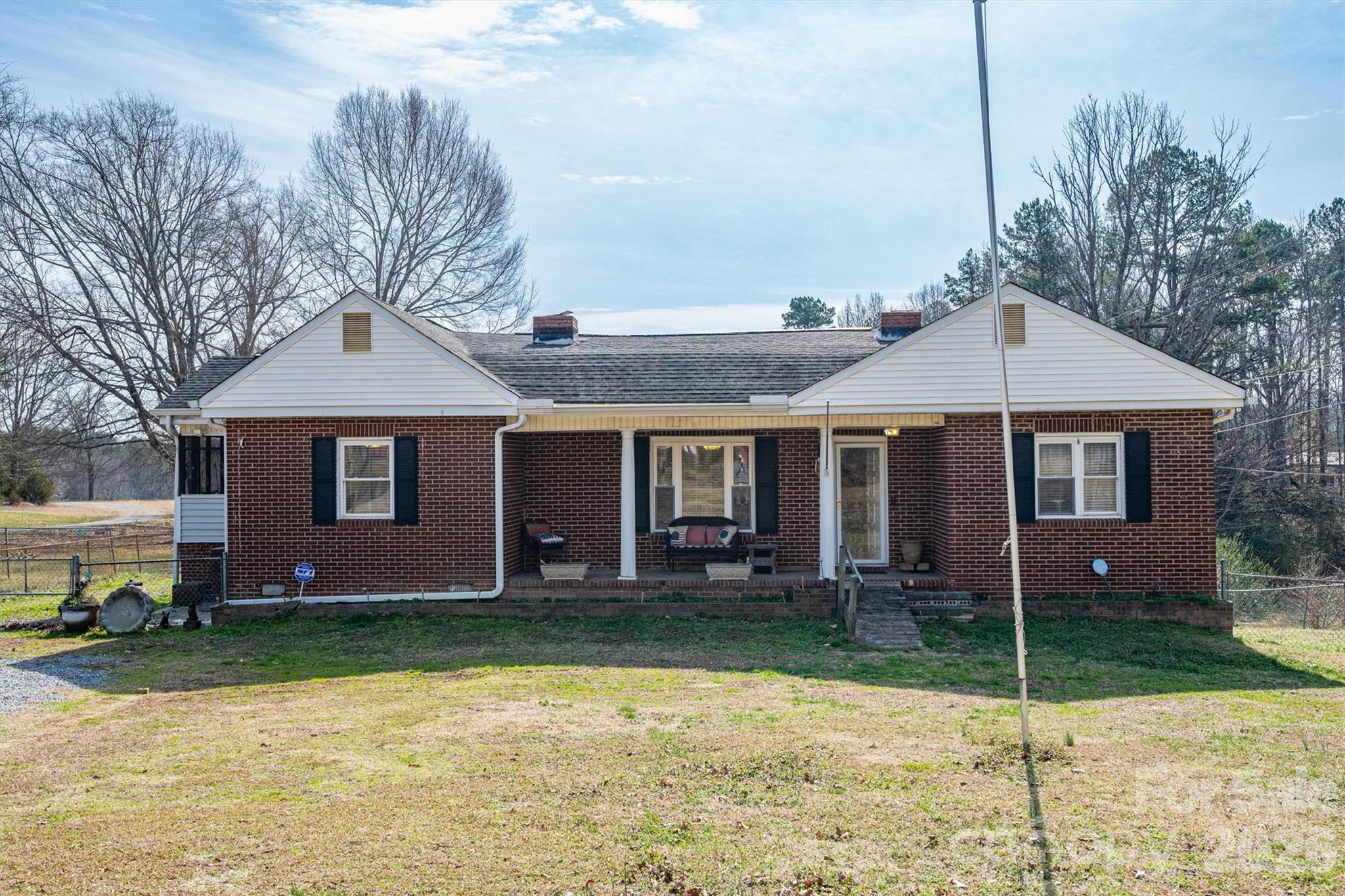 3325 Fairview Drive, Gastonia, NC. property listing photo