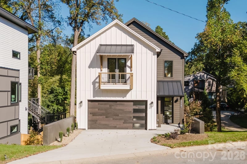 4325. Raney Way, Charlotte, NC - 4 beds, 3.5 baths, 3,411 sqft - $1,195,000