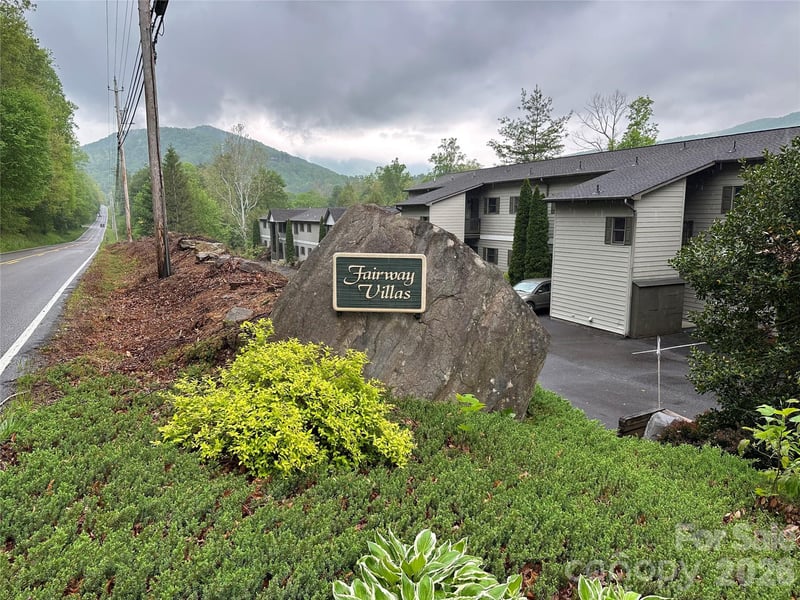 11014 NC 80 Highway S Apt 2B, Burnsville, NC - 2 beds, 2 baths, 1,200 sqft - $325,000