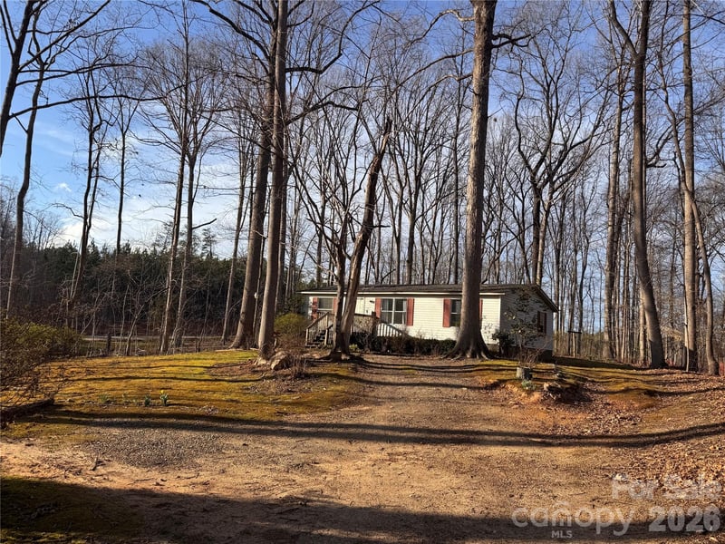 121 Shady Lane, Troutman, NC - 3 beds, 2 baths, 1,116 sqft - $215,000