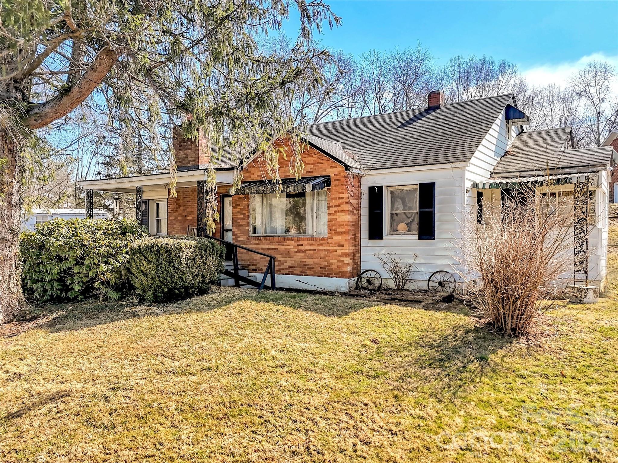 301 Mulberry Street, Clyde, NC. property listing photo