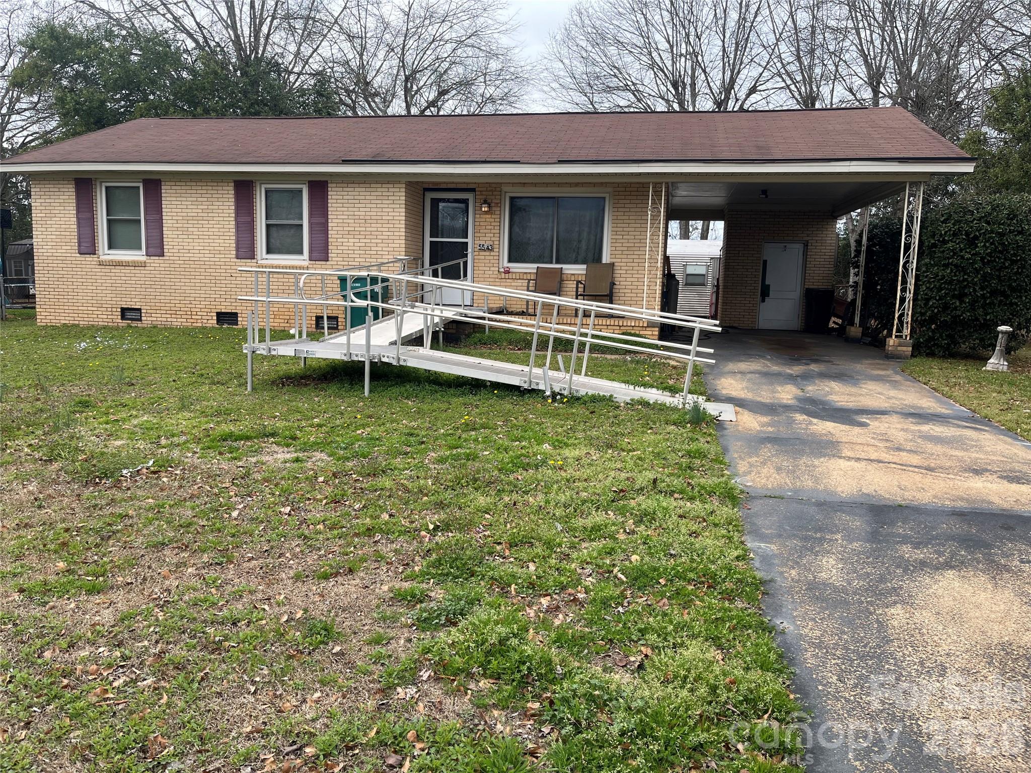 5543 Oakcrest Road, Sumter, SC. property listing photo