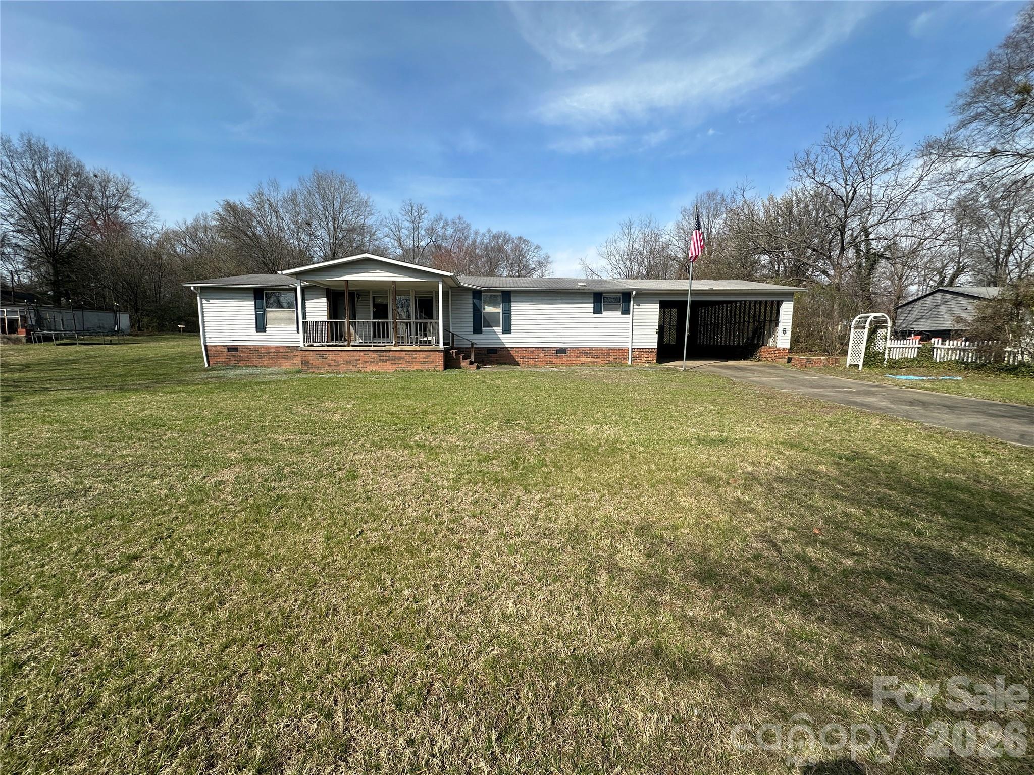206 6th Street SW, Taylorsville, NC. property listing photo
