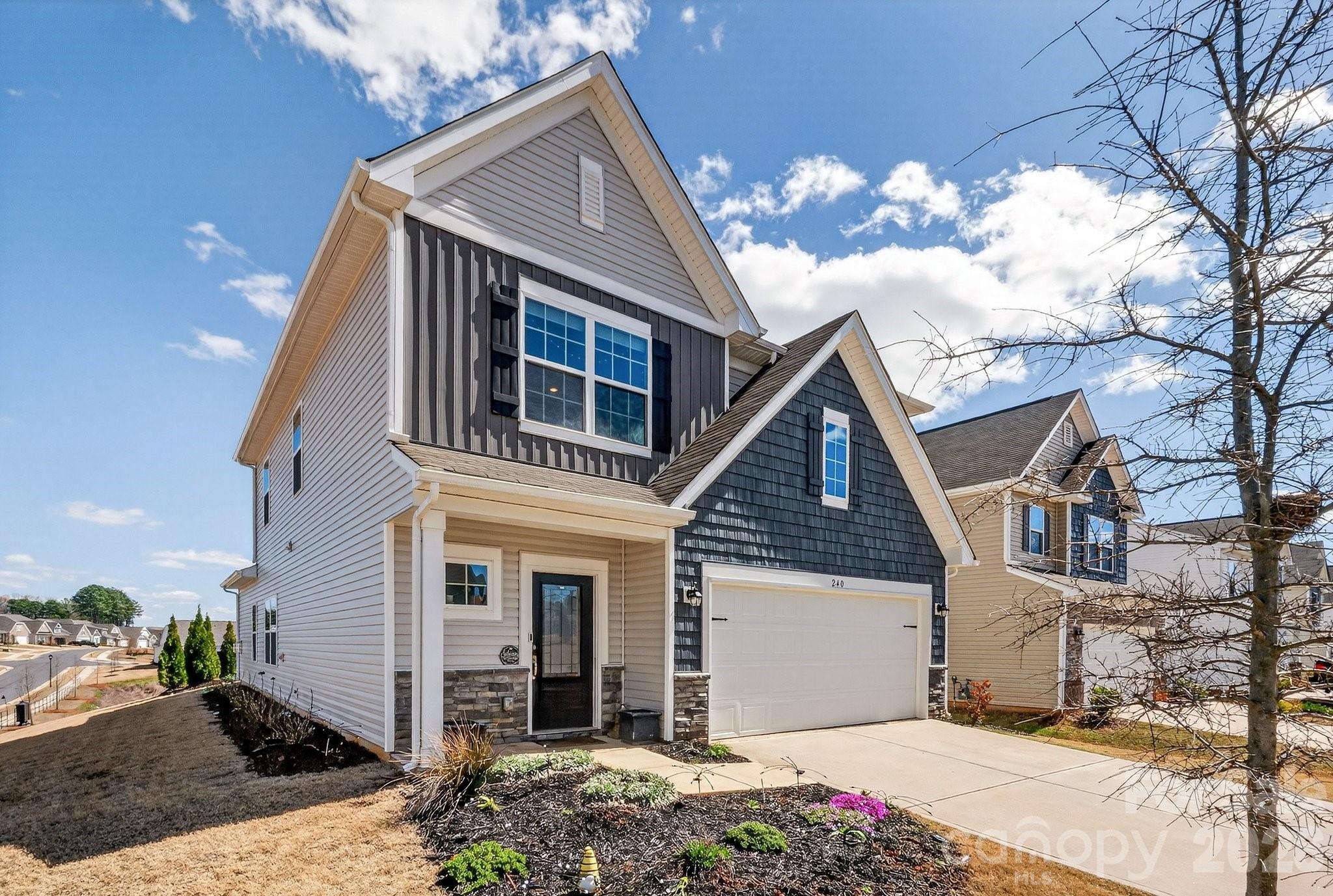 240 Eden Avenue, Mooresville, NC. property listing photo
