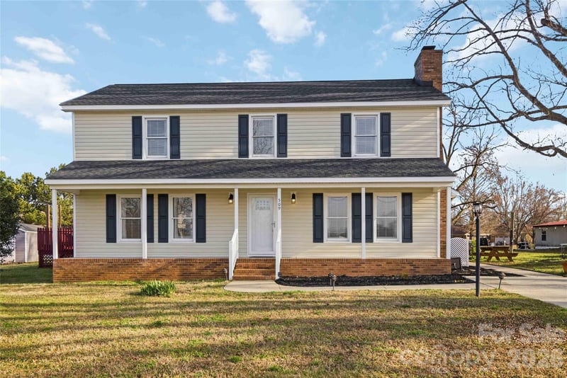 509 Baucom Deese Road, Monroe, NC - 4 beds, 2.5 baths, 2,106 sqft - $485,000