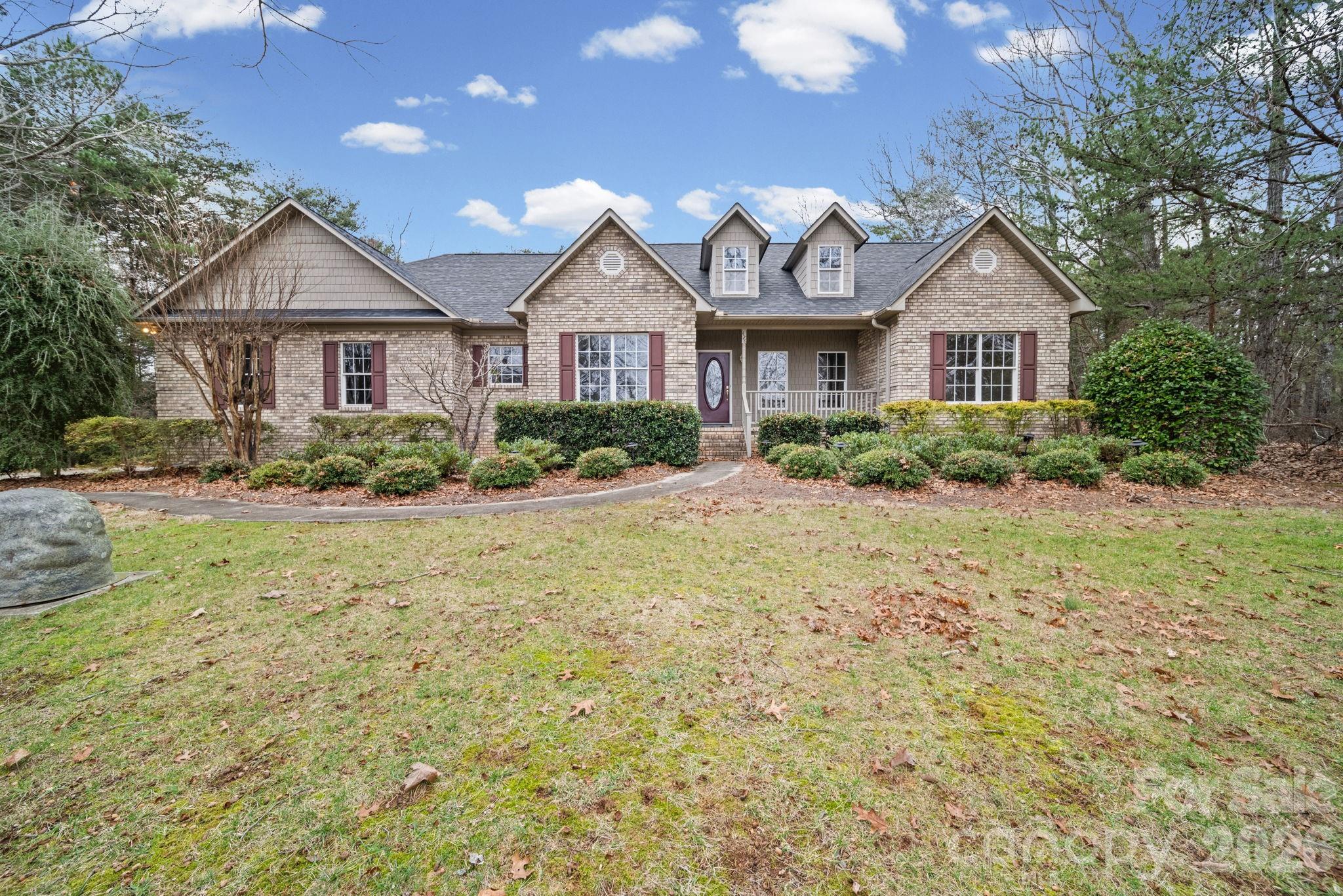 426 Pearl Bay Drive, New London, NC. property listing photo