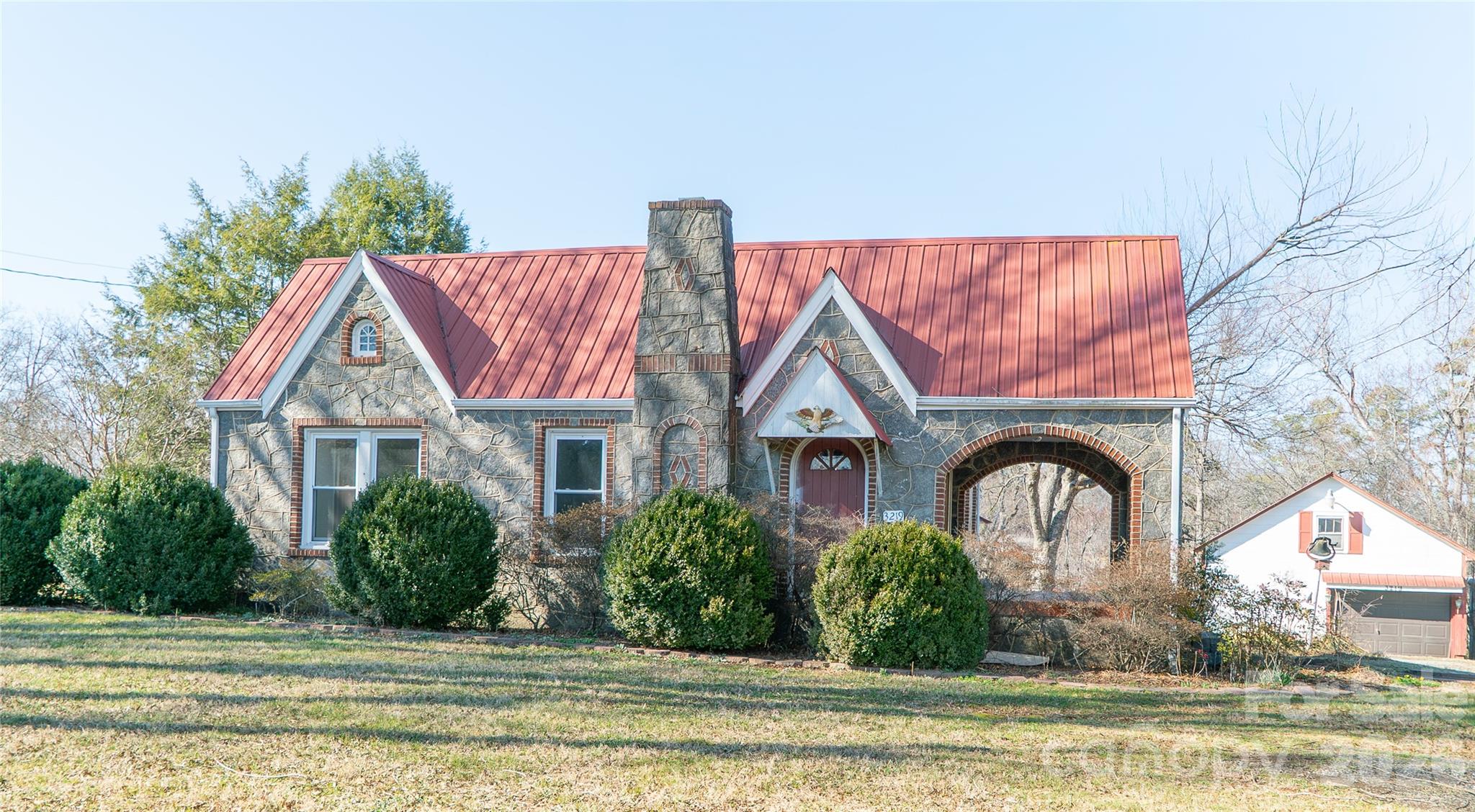 3219 US 70, Morganton, NC. property listing photo