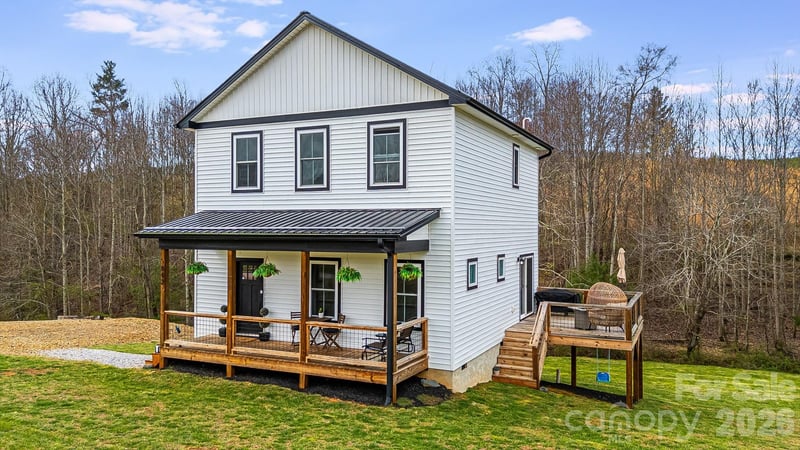 842 Old NC 20 Highway, Alexander, NC - 3 beds, 2.5 baths, 1,498 sqft - $395,000