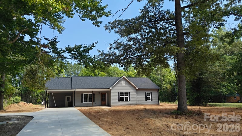 455 Newport, Salisbury, NC - 3 beds, 2 baths, 1,495 sqft - $339,900