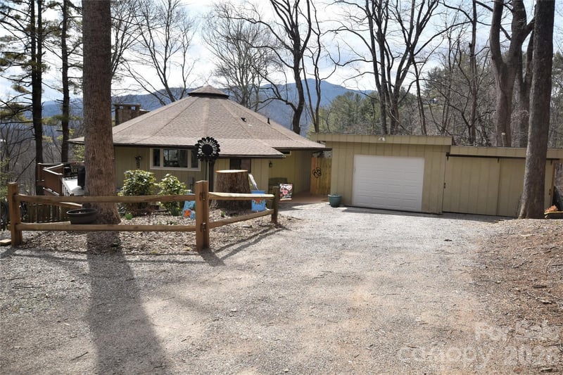 1299 Country Club Drive, Canton, NC - 2 beds, 2 baths, 1,990 sqft - $449,500