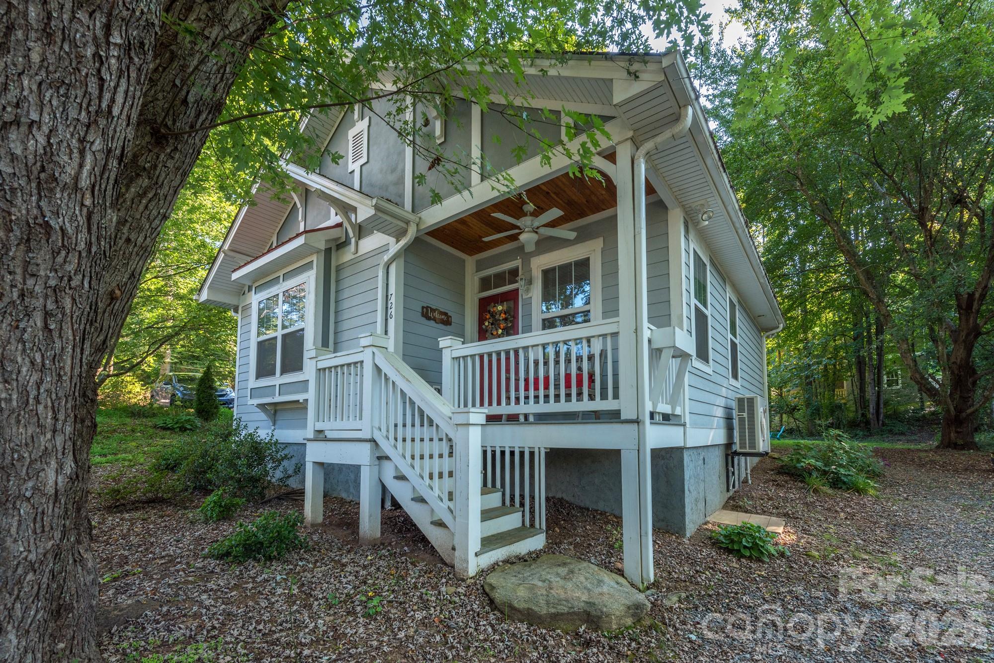 726 Rhododendron Avenue, Black Mountain, NC. property listing photo