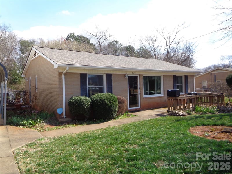529 Harmon Street, Forest City, NC - 3 beds, 1 bath, 1,063 sqft - $179,900