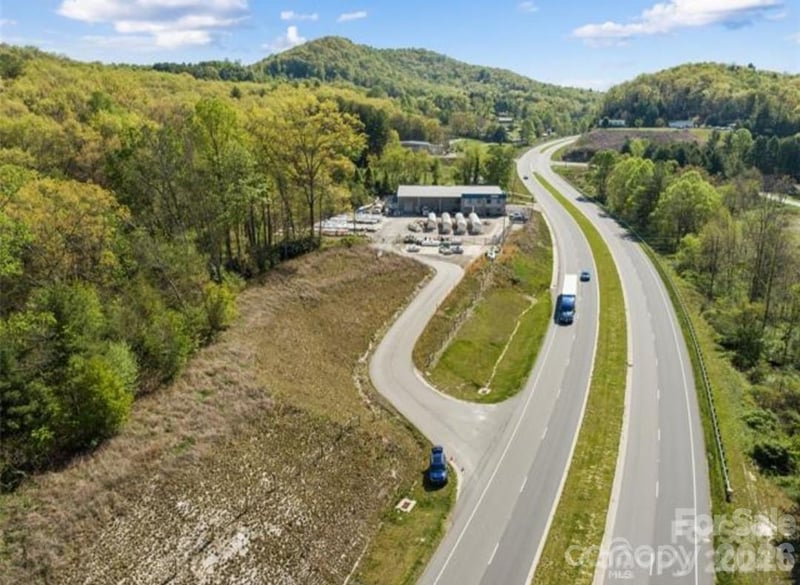 6045 US 19E Highway, Burnsville, NC -  - $199,000