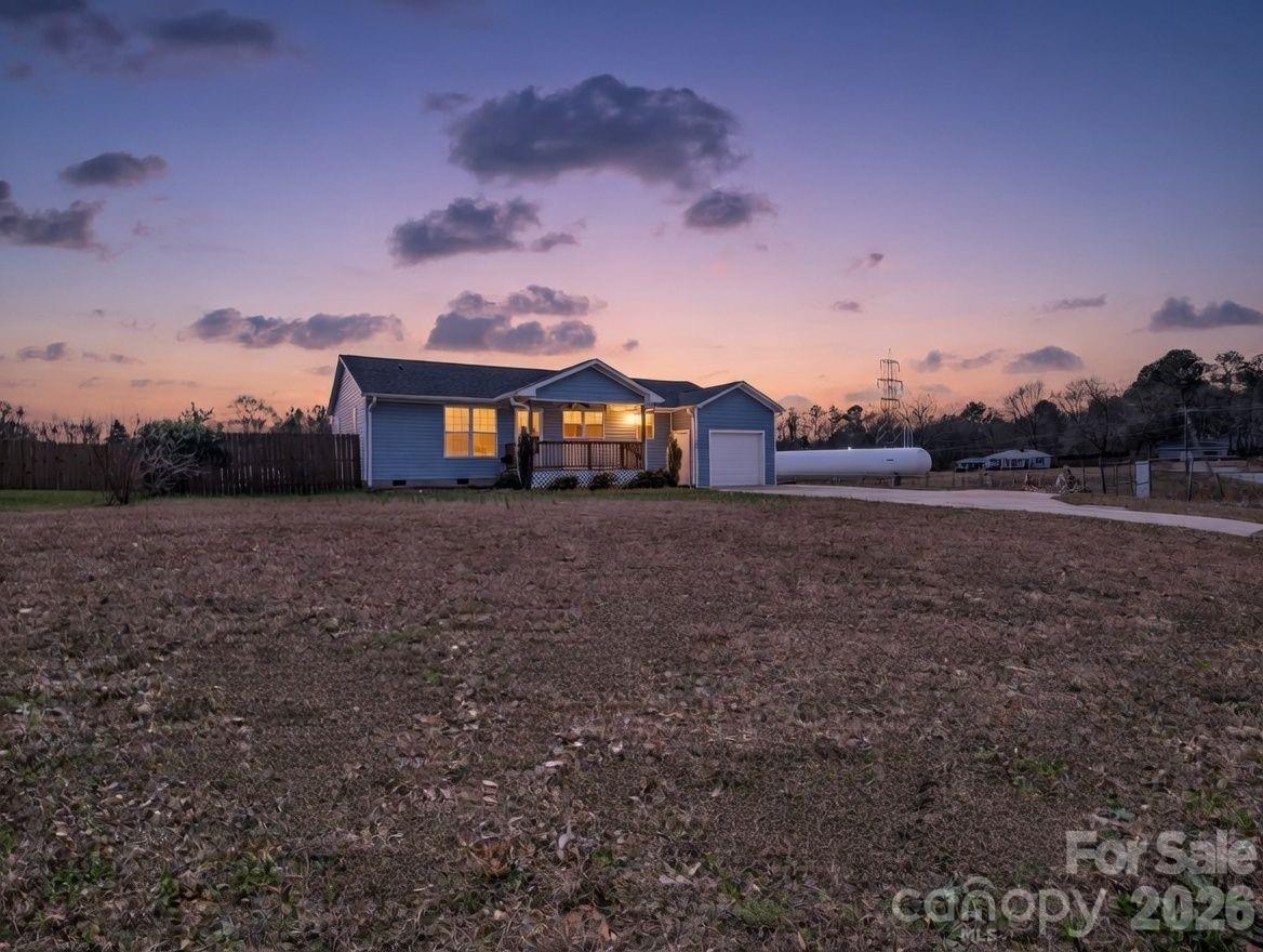 655 W Oconee Street, Chesnee, SC. property listing photo