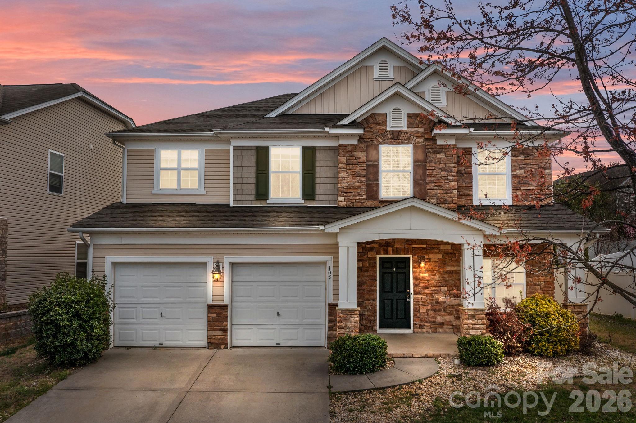 108 Sand Spur Drive, Mooresville, NC. property listing photo