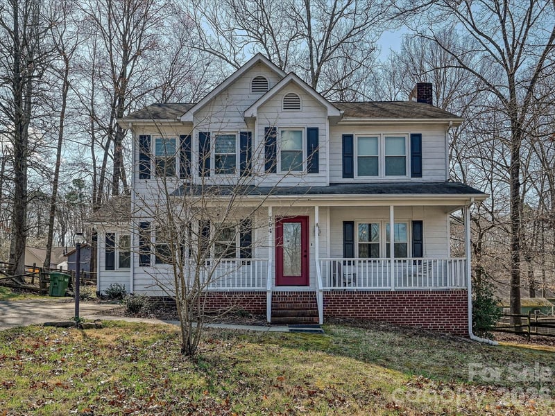 104 Deertrack Drive, Mount Holly, NC - 3 beds, 2.5 baths, 1,642 sqft - $339,900
