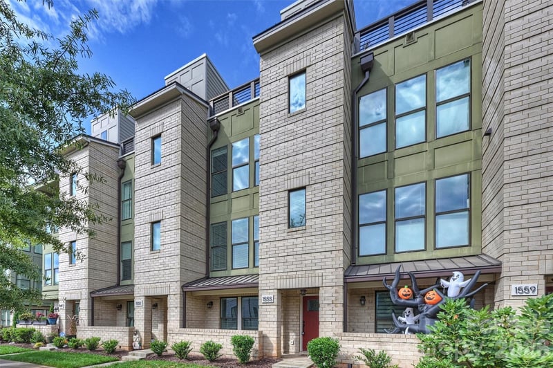 1555 Duckworth Avenue, Charlotte, NC - 3 beds, 3.5 baths, 2,125 sqft - $690,000