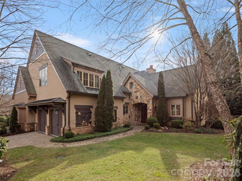 575 Walnut Valley Parkway, Arden, NC - 3 beds, 3.5 baths, 2,758 sqft - $1,495,000