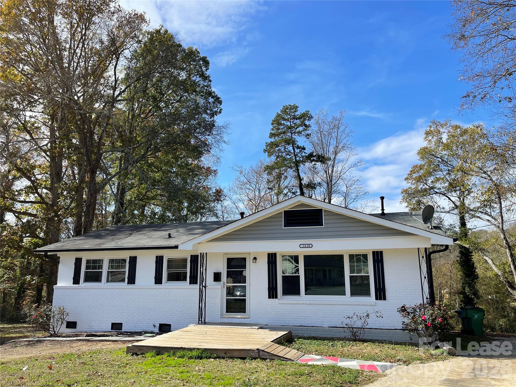 1430 Rollingwood Drive, Charlotte, NC. property listing photo
